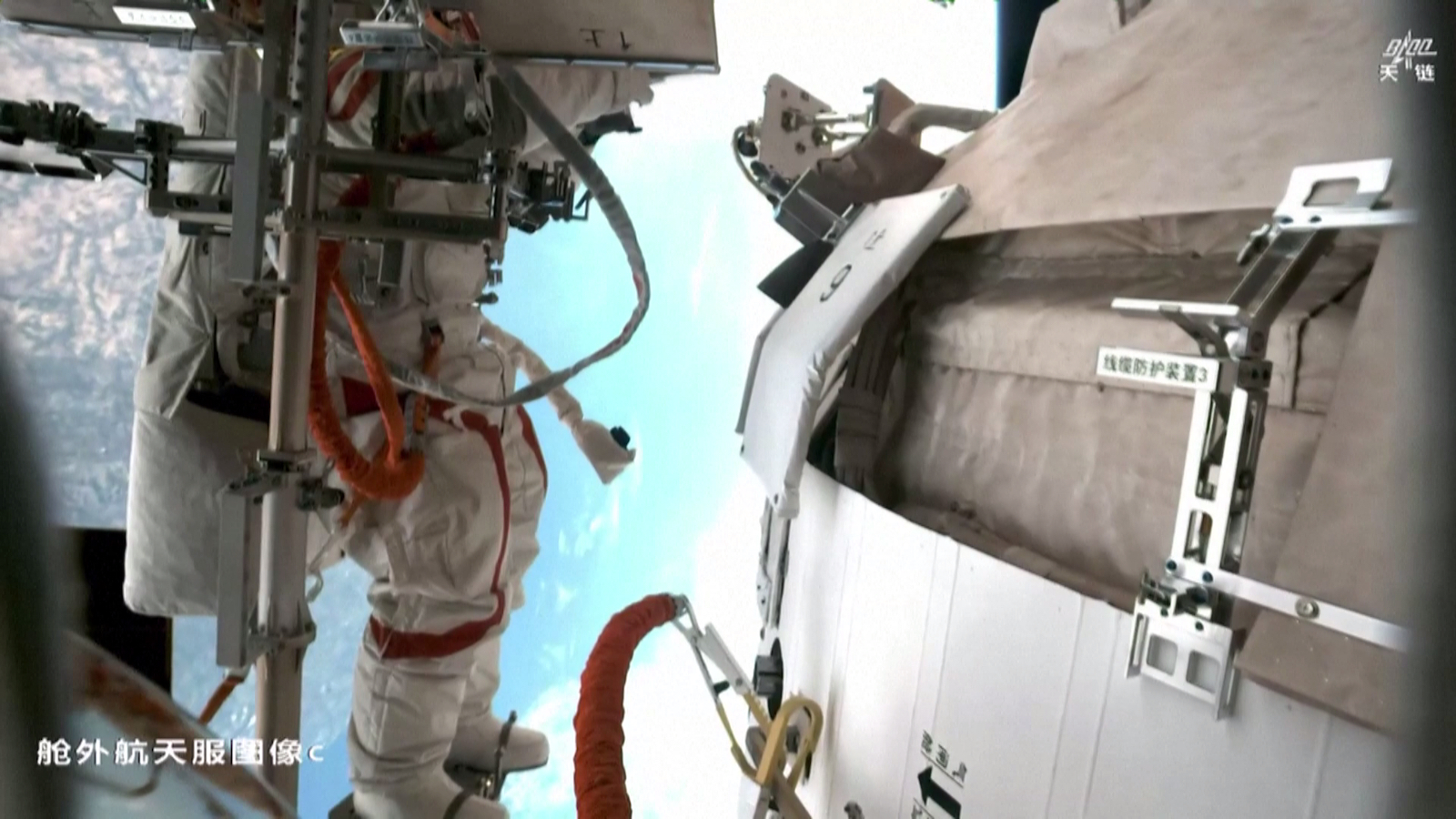 Awak Shenzhou-20 Tiongkok Akan Mencetak Rekor Baru Untuk Masa Tinggal Terlama Di Luar Angkasa