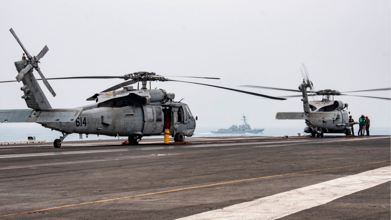 Opini : Dua Jet Tempur AS Jatuh di Laut, Simbol Runtuhnya Keangkuhan Maritim Amerika dan Kebangkitan Diplomasi Damai Tiongkok di Laut China Selatan